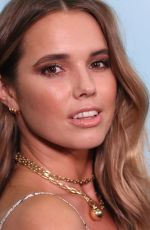 BREE WARREN at Tiffany & Co. Store Opening in Sydney 04/05/2019