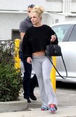 BRITNEY SPEARS Out and About in Thousand Oaks 04/26/2019