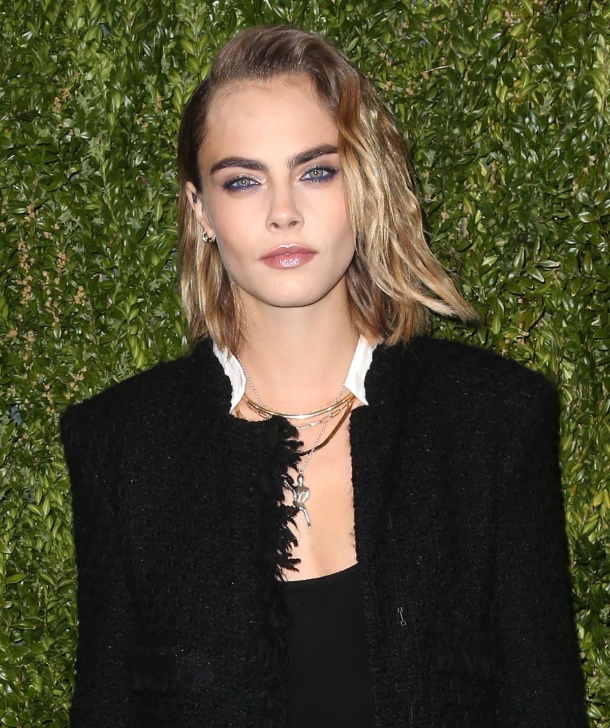 cara-delevingne-at-14th-annual-tribeca-film-festival-artists-dinner-hosted-by-chanel-04-29-2019-2.jpg