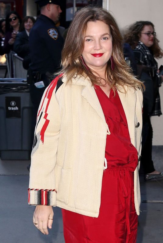 DREW BARRYMORE Arrives at Good Morning America in New York 04/01/2019