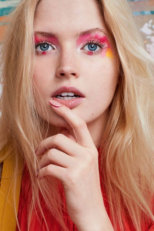 ELLIE BAMBER for Glamour Magazine, UK April 2019