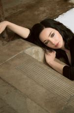 EMMA DUMONT for Grumpy Online, April 2019
