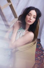 EMMA DUMONT for Grumpy Online, April 2019