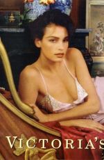 FAMKE JANSSEN for Victoria