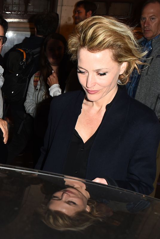 GILLIAN ANDERSON Leaves National Theatre in London 04/19/2019