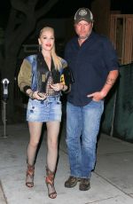 GWEN STEFANI and Blake Shelton Out for Dinner in Los Angeles 04/14/2019