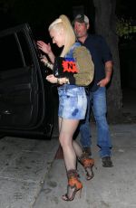 GWEN STEFANI and Blake Shelton Out for Dinner in Los Angeles 04/14/2019