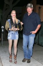 GWEN STEFANI and Blake Shelton Out for Dinner in Los Angeles 04/14/2019