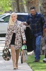GWEN STEFANI Arrives at Her Parents House in Los Angeles 04/21/2019