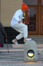 HAILEY and Justin BIEBER Out in Los Angeles 03/30/2019