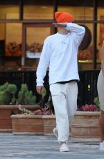 HAILEY and Justin BIEBER Out in Los Angeles 03/30/2019