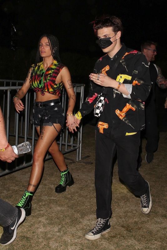 HALSEY and Yungblud at Coachella Valley Music and Arts Festival in Indio 04/12/2019