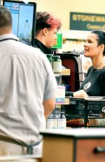 HALSEY Shopping at Gelson