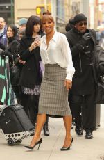 HOLLY ROBINSON PEETE Arrives at Build Studio in New York 04/11/2019
