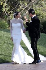 JENNA JOHNSON and Val Chmerkovskiy Getting Married 04/13/2019
