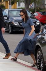 JENNIFER GARNER Heading to a Church in Brentwood 04/07/2019