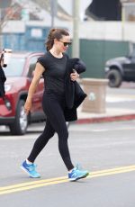 JENNIFER GARNER Leaves a Gym in Brentwood 04/27/2019