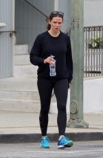 JENNIFER GARNER Out for Coffee in Brentwood 04/20/2019