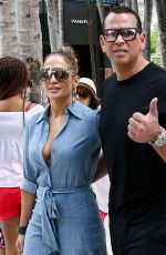 JENNIFER LOPEZ and Alex Rodriguez Out for Lunch in Miami 04/20/2019