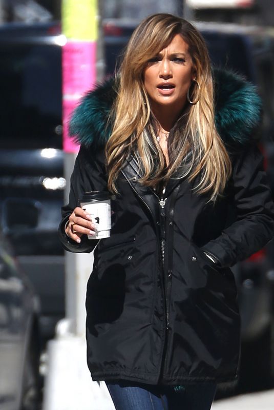 JENNIFER LOPEZ Arrives on the Set of Hustlers in New York 04/01/2019