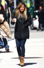 JENNIFER LOPEZ Arrives on the Set of Hustlers in New York 04/01/2019
