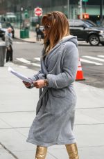 JENNIFER LOPEZ Arrives on the Set of Hustlers in New York 04/08/2019