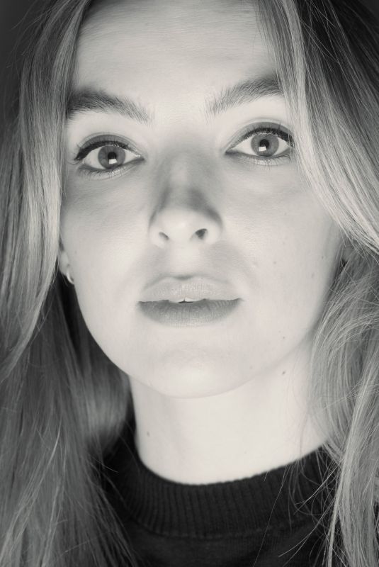 JODIE COMER for New York Times, April 2019