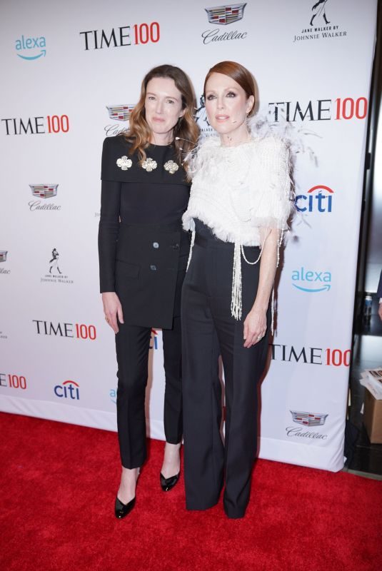 JULIANNE MOORE at Time 100 Gala in New York 04/23/2019