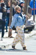 KATE HUDSON and Danny Fujikawa Out in New york 04/08/2019