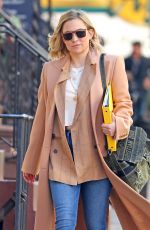 KATE HUDSON Out and About in New York 04/03/2019