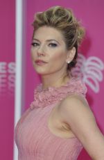 KATHERYN WINNICK at 2019 Cannes International Series Festival Closing Night 04/10/2019