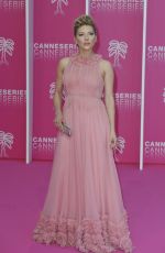 KATHERYN WINNICK at 2019 Cannes International Series Festival Closing Night 04/10/2019