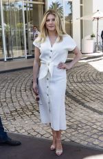 KATHERYN WINNICK at Jury Photocall at International Series Festival in Cannes 04/09/2019