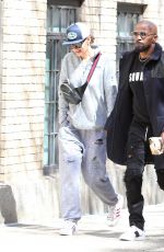 KATIE HOLMES and Jamie Foxx Out Holding Hands in New York 04/16/2019