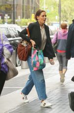 KATIE HOLMES Arrives at Her Apartment in New York 04/25/2019