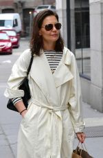 KATIE HOLMES Leaves a Cab in New York 04/18/2019