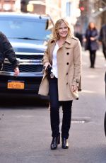 KELLI GIDDISh ont he Set of Law & Order: SVU in New York 04/01/2019