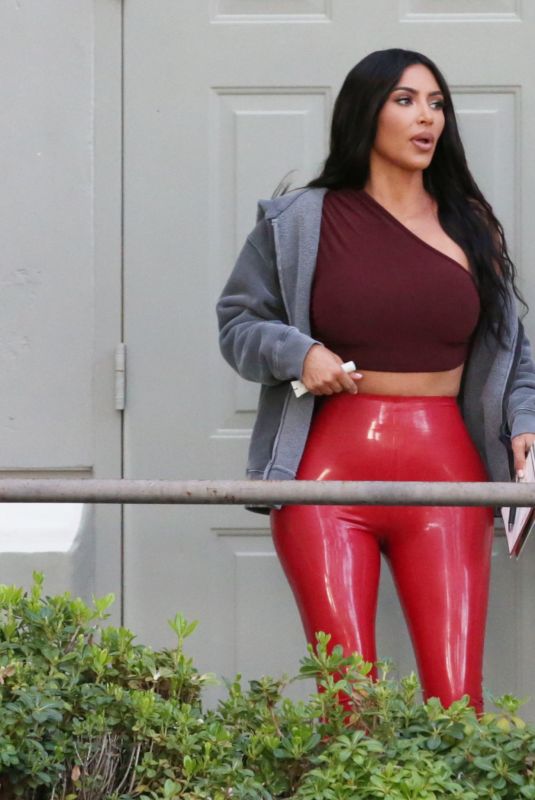 KIM KARDASHIAN Arrives at Travis Scott