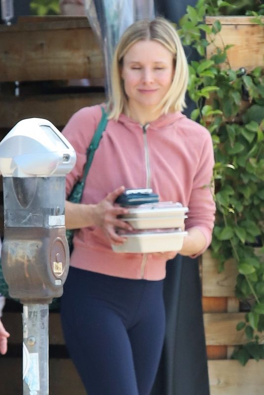 KRISTEN BELL Leaves a Lunch in Los Angeles 04/26/2019