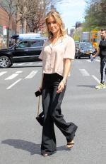 KRISTIN CAVALLARI Leaves On Air with Ryan Seacrest in New York 04/17/2019