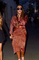 LAUREN GOODGER at Mark Wright