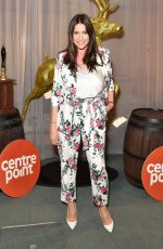 LISA SNOWDON at Ultimate Pub Quiz in London 04/03/2019