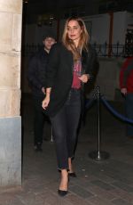 LOUISE REDKNAPP Leaves 9 to 5 the Musical at Savoy Theatre 04/12/2019