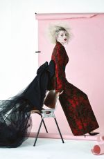 LUCY BOYNTON for Schon Magazine, April 2019