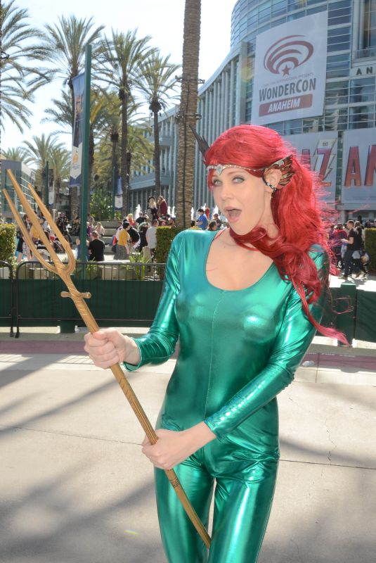MAITLAND WARD as Mera at WonderCon 2019 in Anaheim 03/31/2019