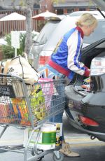 MALIN AKERMAN Shopping Grocery in Los Angeles 04/28/2019