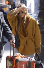MARY KATE and ELIZABEYH OLSEN Out in New York 04/03/2019