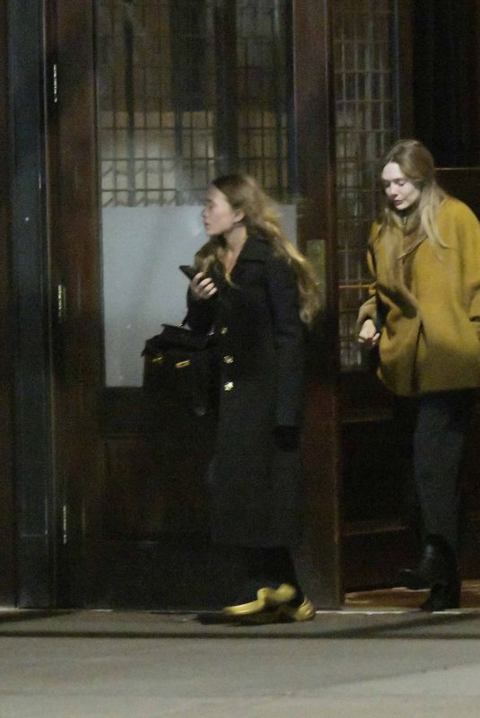 MARY KATE and ELIZABEYH OLSEN Out in New York 04/03/2019