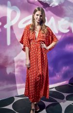 MILLIA MACKINSTOSH at Anitta