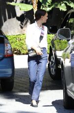 NATALIE PORTMAN Out for Lunch in Los Angeles 04/06/2019